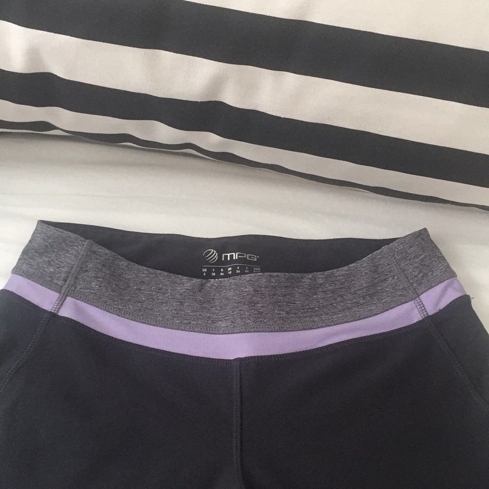 HIGH QUALITY! MPG size Small Better than lululemon